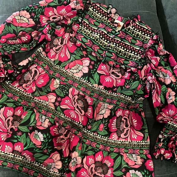 FARM Rio Pink and Green Floral Top - Picture 1 of 4